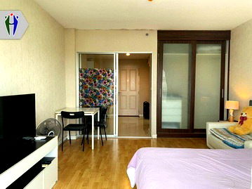 Condos for rent South Pattaya Road : Condo for Rent South Pattaya-Big C Pattaya Tai 8500 Baht 