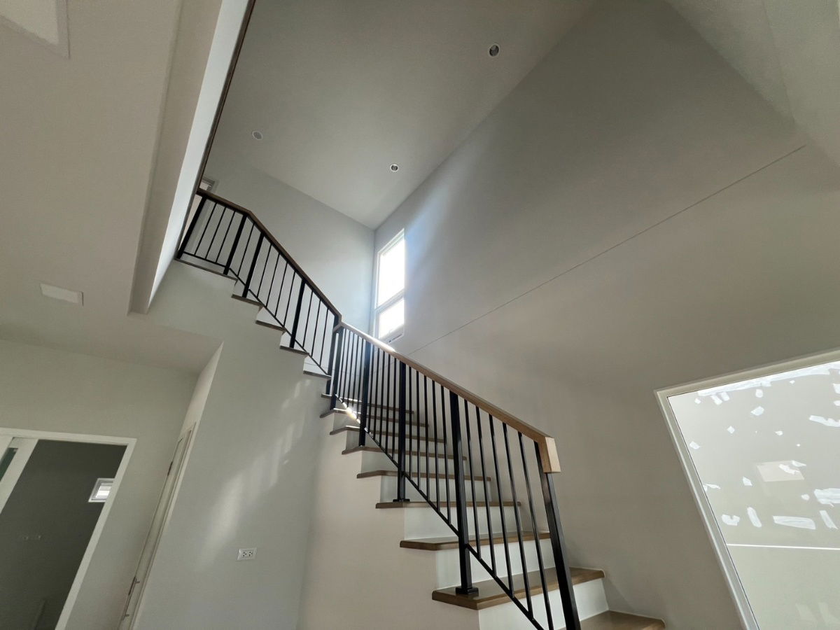 picture 🏡 New House for Sale – Spacious Single Detached Home at Anasiri Pinklao–Kanchana Project - 9/17