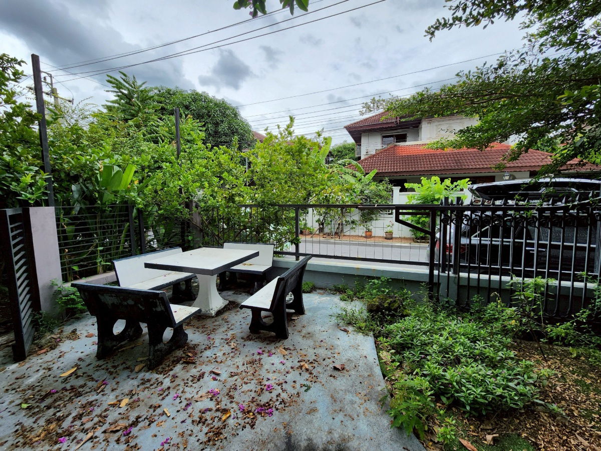 รูป บ้านเดี่ยวหลังใหญ่ 76 ตรว.พื้นที่ใช้สอยจัดเต็ม หมู่บ้านชลลดา บางบัวทอง สภาพดี พร้อมอยู่ - รูปที่ 4/13