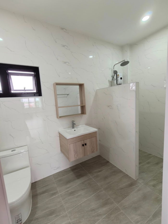 รูป P69 | บ้านใหม่เอี่ยม ให้เช่าในโครงการใจแก้วเอราวัณ 31 (เฟส 8) - รูปที่ 13/14