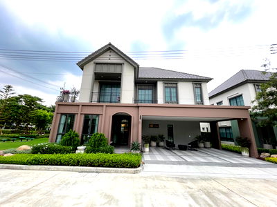 บ้านเดี่ยว ถนนรังสิต-ปทุมธานี : บ้่านเดี่ยว 2 ชั้น ตกแต่งครบพร้อมเข้าอยู่ โครงการสราญสิริ รังสิต 2