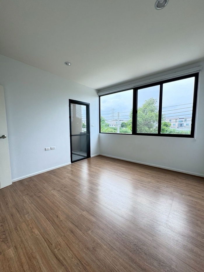 picture [ For Rent ]   ⚡🌈 HHM0043 Townhome – Baan Klang Muang Rama 9 - Krungthep Kreetha ⚡🌈 LINE: @theagentpro - 15/29