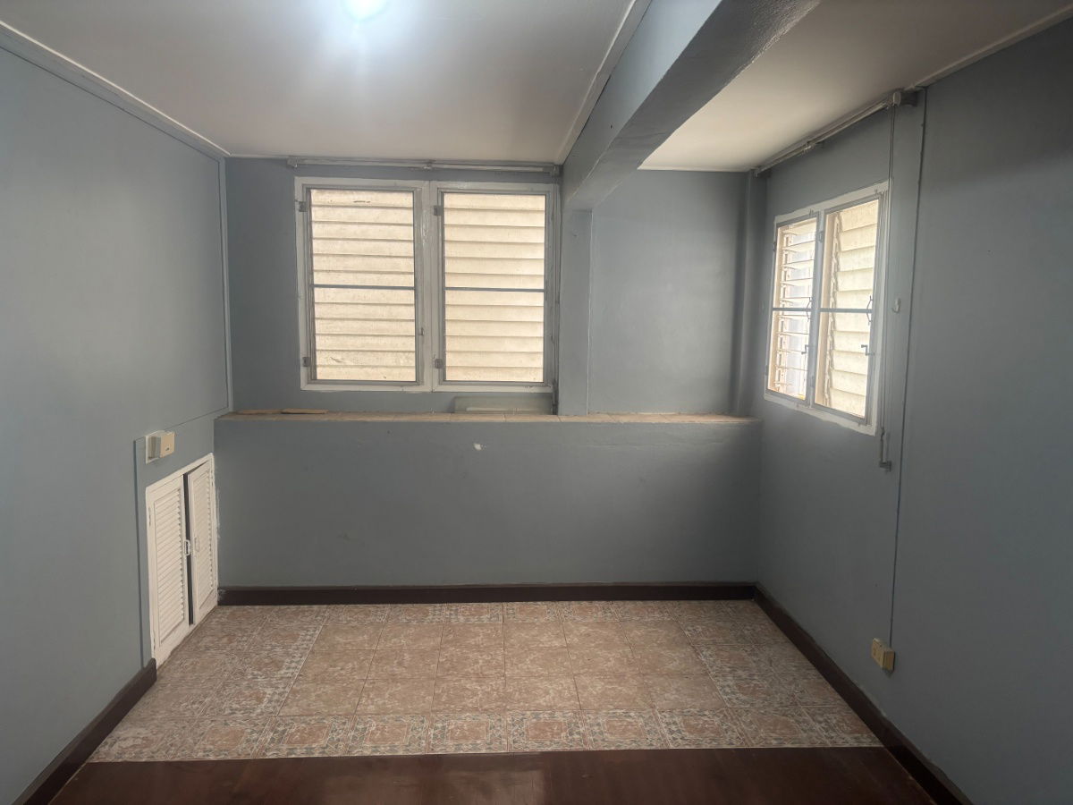 picture 2-Storey Detached House for Sale (44 sq.wah) – Next to Dhurakij Pundit University - 8/15