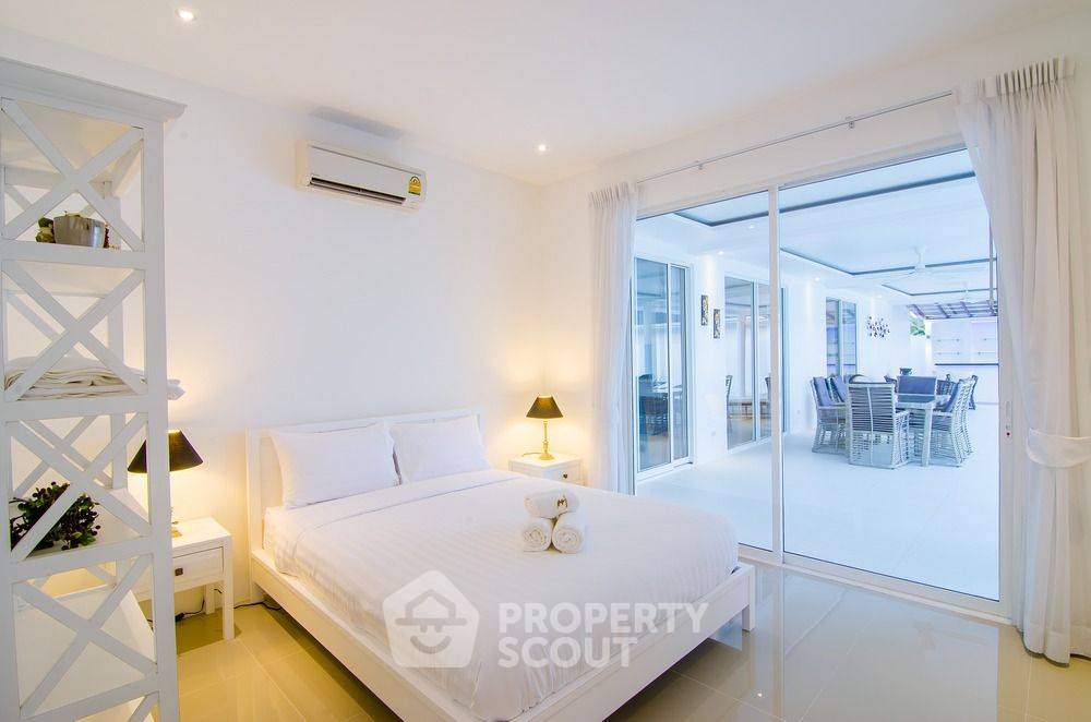 picture 4-BR House at Falcon Hill in Nong Kae (ID 2229617) - 17/20