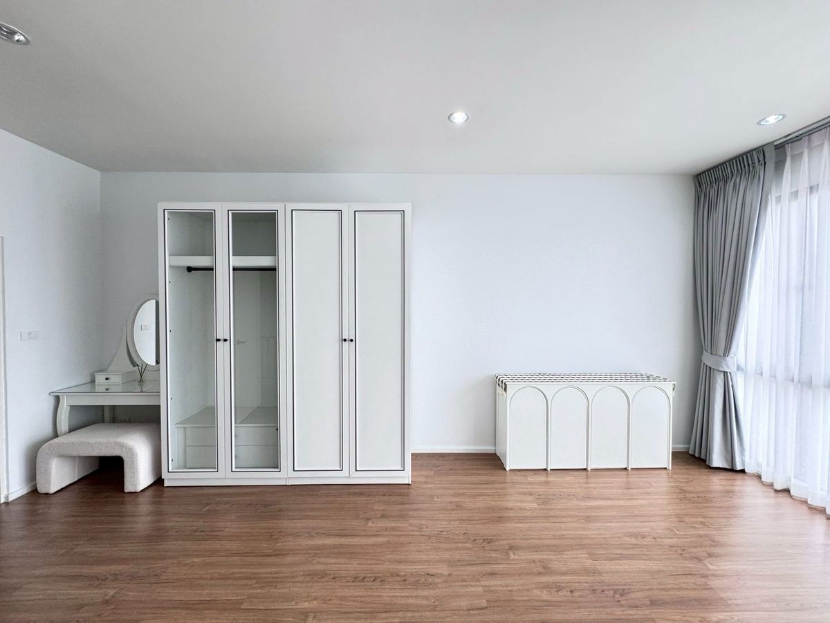 picture [ For Rent ]   ⚡🌈 HHM0043 Townhome – Baan Klang Muang Rama 9 - Krungthep Kreetha ⚡🌈 LINE: @theagentpro - 19/29