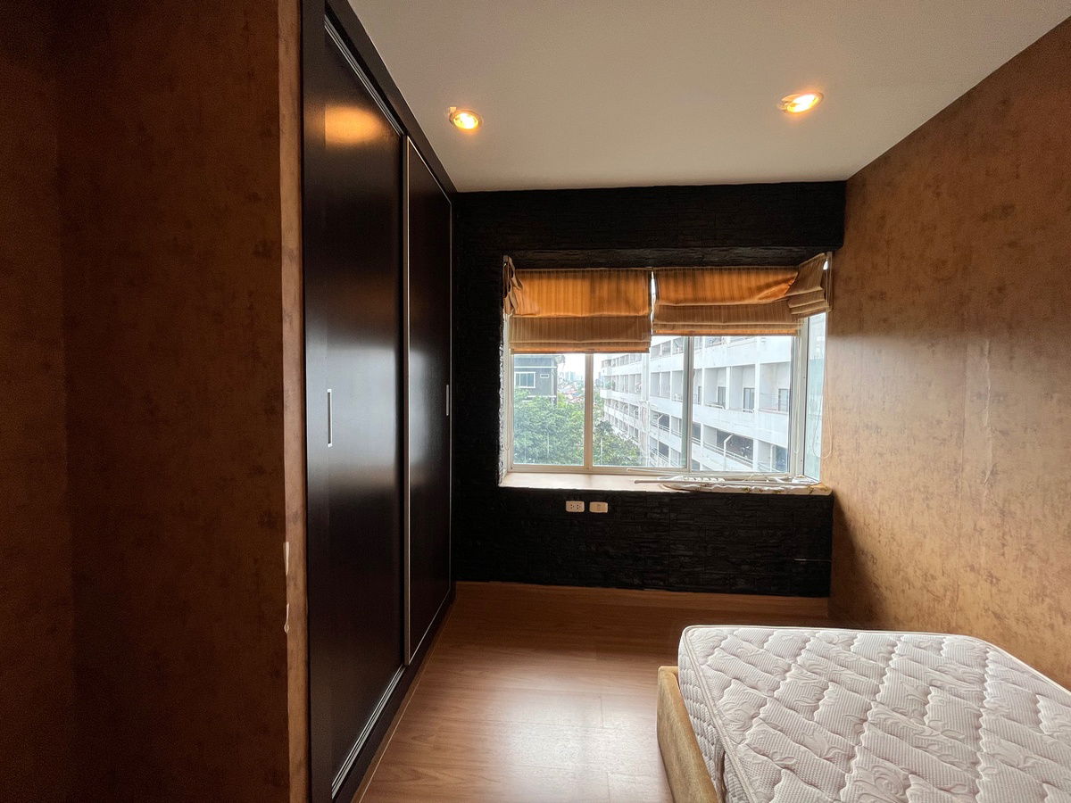 picture Bridge Phaholyothin37. 2bed 68sq.m. Line id: @pfagent - 11/17