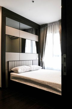 P-39289 Condo for rent C Ekkamai fully furnished (Confirm again when visit). 