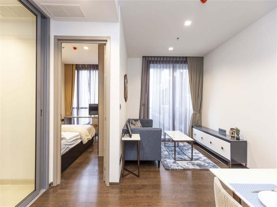 picture The Line Ratchathewi【𝐑𝐄𝐍𝐓】🔥Warm modern tones, Scandinavian vibes, both cool and soft in one room🔥  Contact Line ID: @hacondo - 5/9