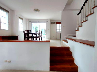 Townhouses for rent Phra Khanong : Townhouse for rent at Plus City Park Sukhumvit 101/1