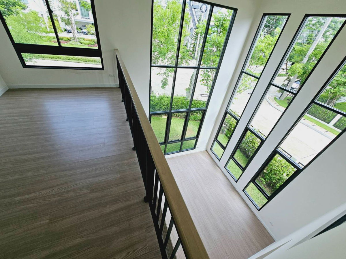 รูป บ้านเดี่ยวหรู "ซีรีส์ Urban Farmhouse" สราญสิริ ศาลายา – ปิ่นเกล้า  99/11 แปลงมุมทิศเหนือ - รูปที่ 8/12
