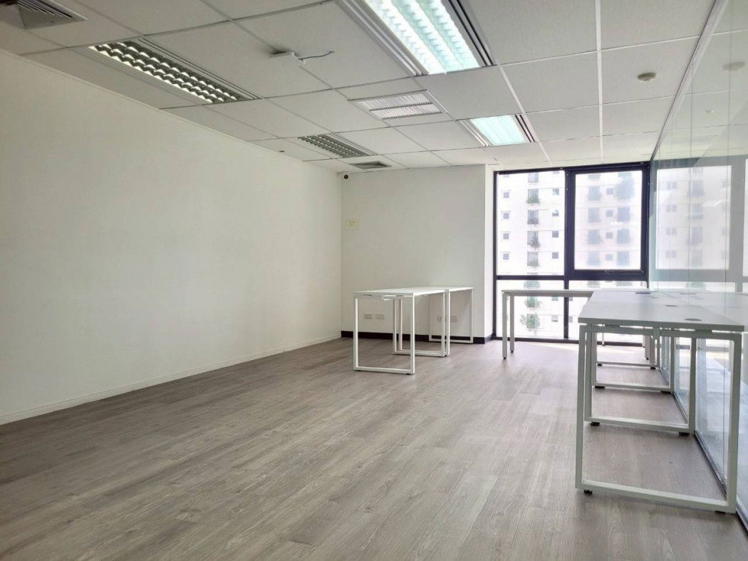 รูป ให้ เช่าพื้นที่ ตึก Sethiwan Tower ชั้น 8BC พืนที่โล่ง 372 ตร.ม สัญญาเช่าอย่างน้อย 3 ปี - รูปที่ 4/11