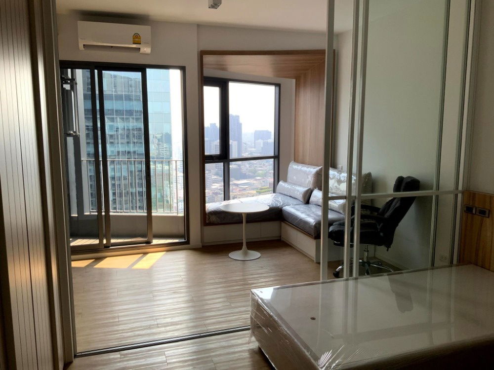 รูป Triple Y Residence【𝐒𝐄𝐋𝐋 & 𝐑𝐄𝐍𝐓】🔥โทนมูจิญี่ปุ่นเรียบคลีน อยู่แล้วใจสงบ เติมพลังให้ทุกวัน🔥  ติดต่อไลน์ไอดี: @hacondo - รูปที่ 1/4