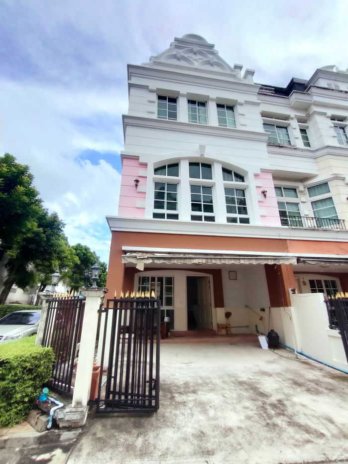 picture Townhouse for rent at Plus City Park Sukhumvit 101/1 - 21/21