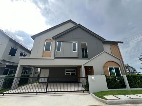 🏡 New House for Sale – Spacious Single Detached Home at Anasiri Pinklao–Kanchana Project
