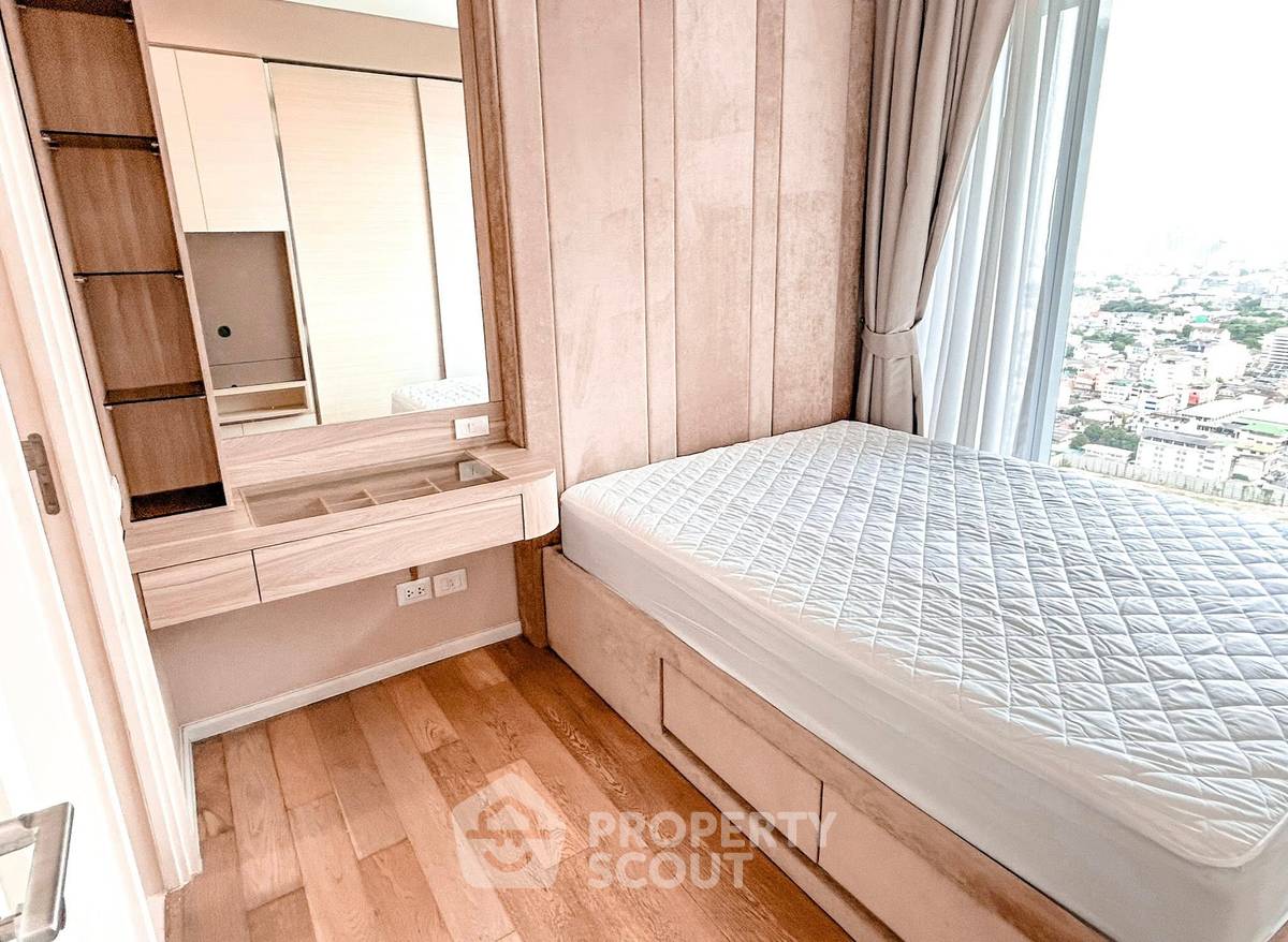 picture 1-BR Condo at The Saint Residences near MRT Phahon Yothin (ID 2229620) - 1/7