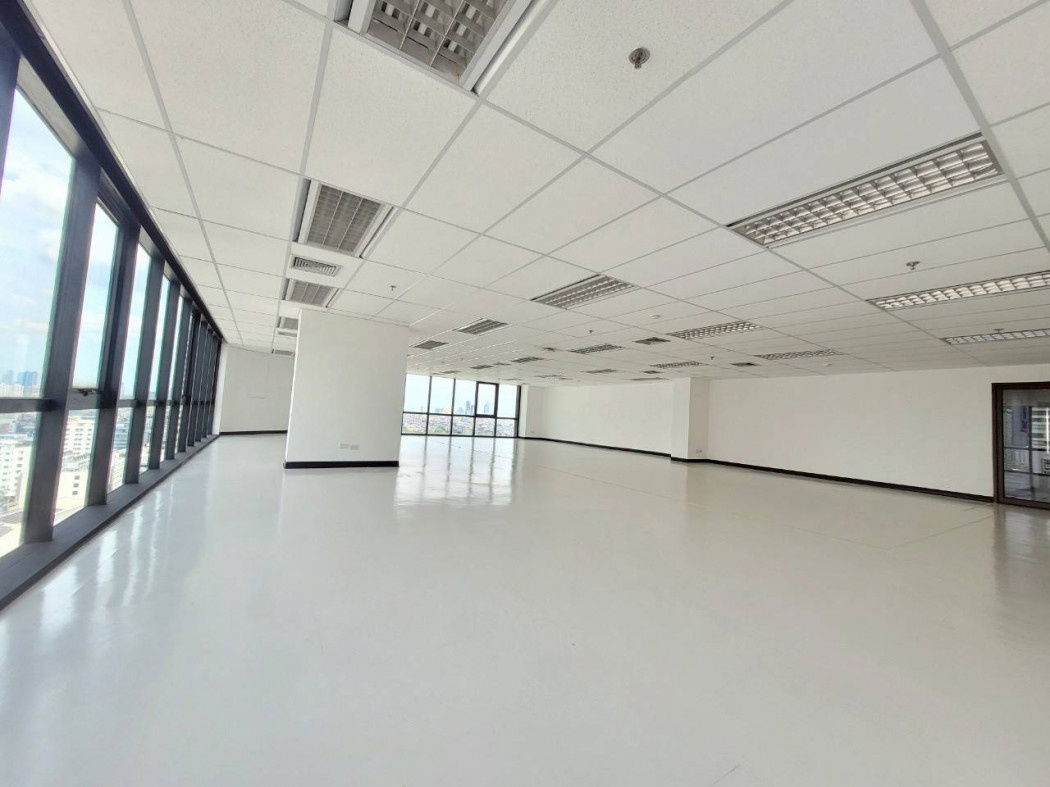 รูป ให้ เช่าพื้นที่ Sethiwan Tower ชั้น 20D พืนที่โล่ง 186 ตร.ม สัญญาเช่าอย่างน้อย 3 ปี - รูปที่ 2/8