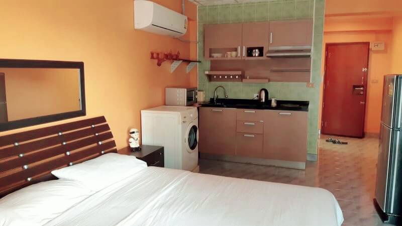 รูป ให้เช่าคอนโด Jomtien beach condominium A3 1 ห้องนอน ให้เช่า 5000/เดือน - รูปที่ 3/12
