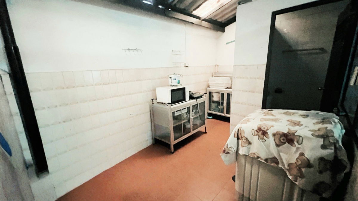 picture Townhouse for for Sale – Ready to Move In! Soi Nawamin 26, Bangkapi - 3/6
