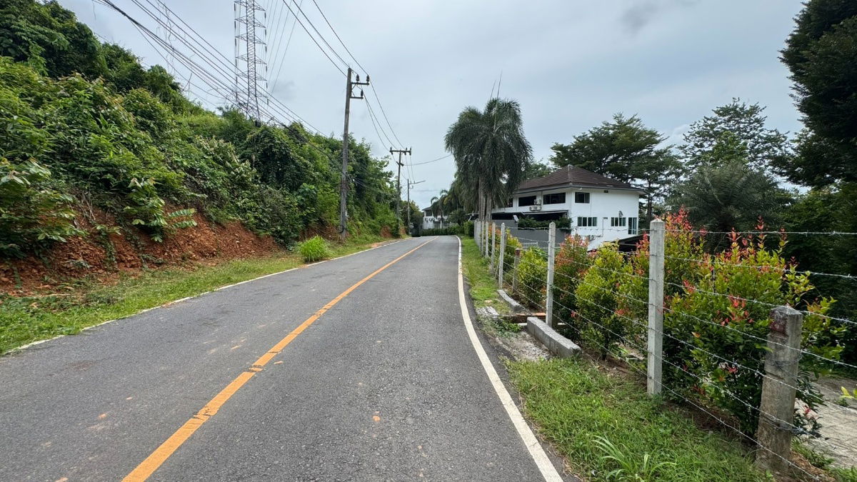 picture For Sale: Ananda Place Resort, Koh Kaew, Mueang District, Phuket Including an additional 1.5 rai of vacant land Total land area: Over 2.5 rai - 20/32