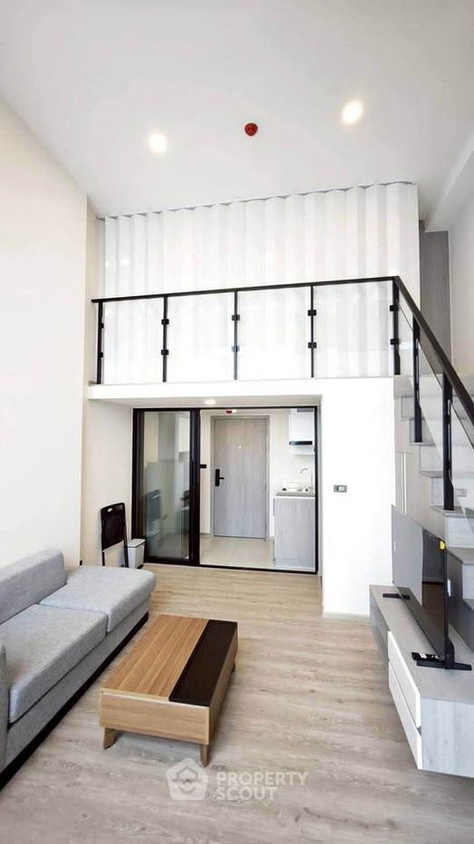 picture 1-BR Condo at Origin Plug & Play Sirindhorn Station near MRT Sirindhorn (ID 2229582) - 2/10