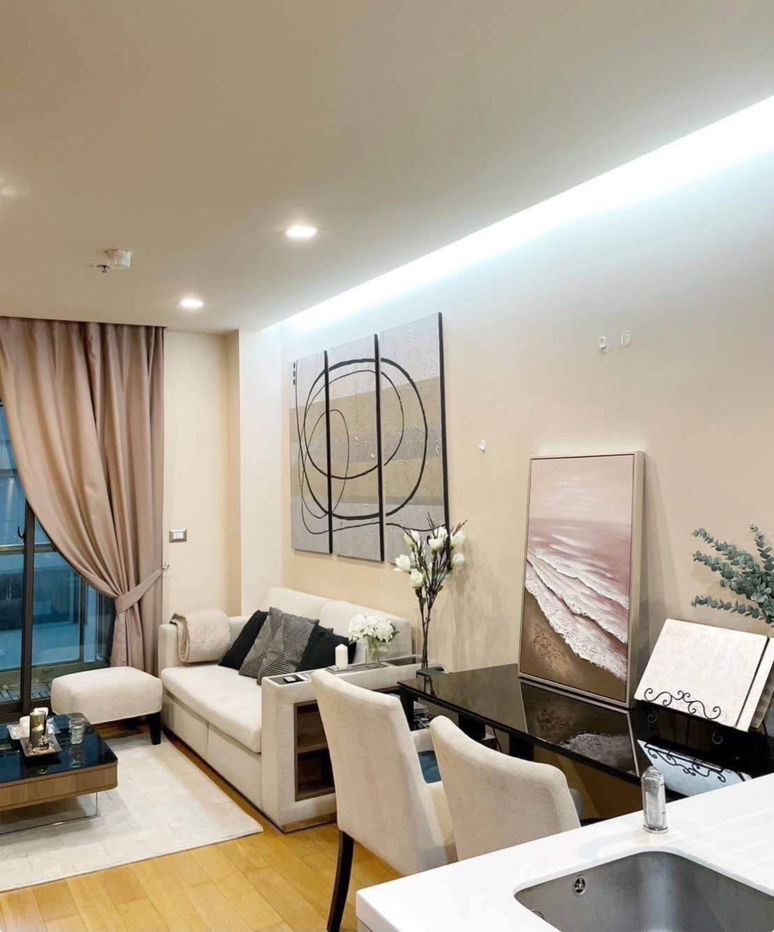 picture  The Address                  Sathorn  - 3/9