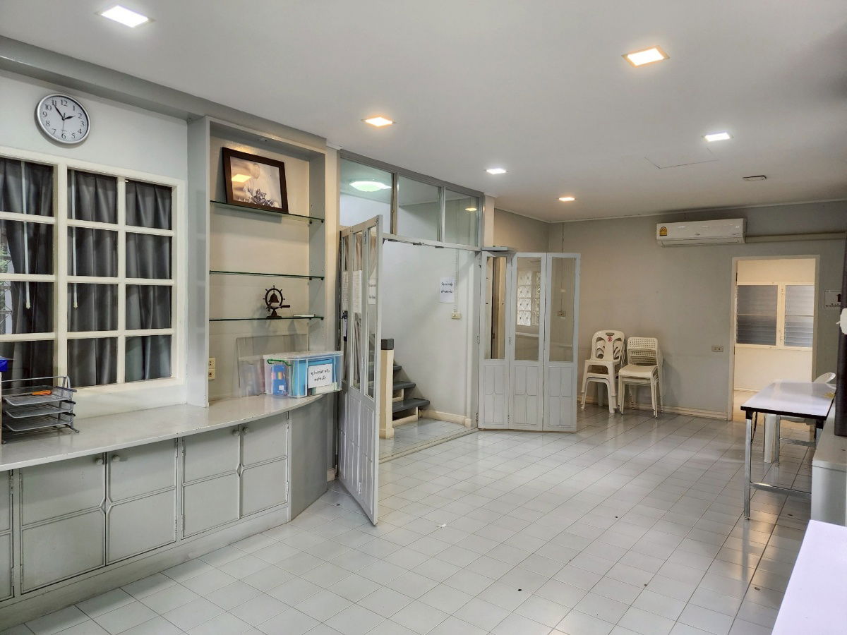 รูป บ้านเดี่ยวหลังใหญ่ 76 ตรว.พื้นที่ใช้สอยจัดเต็ม หมู่บ้านชลลดา บางบัวทอง สภาพดี พร้อมอยู่ - รูปที่ 6/13
