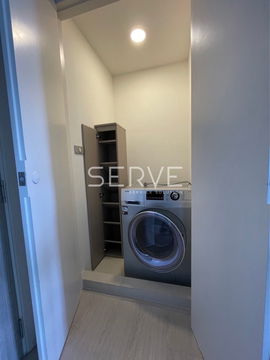 Nice Room 1 Bed with Bathtub Good Location Shuttle Bus to BTS Thong Lo 850 m. / For Rent-Vtara Sukhumvit 36