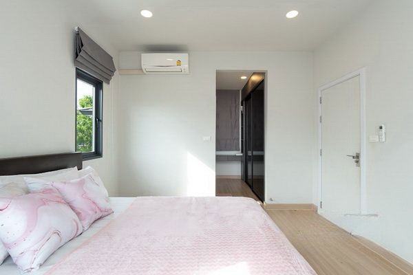 รูป [ให้เช่า] หมู่บ้าน บริทาเนีย บางนา กม.12 / 3 ห้องนอน 3 ห้องน้ำ / 52 ตรว. 145 ตรม. **46,500** บ้านเดี่ยวโครงการหรูตกแต่งสวย ใกล้วัดบางพลีใหญ่ใน - รูปที่ 6/15