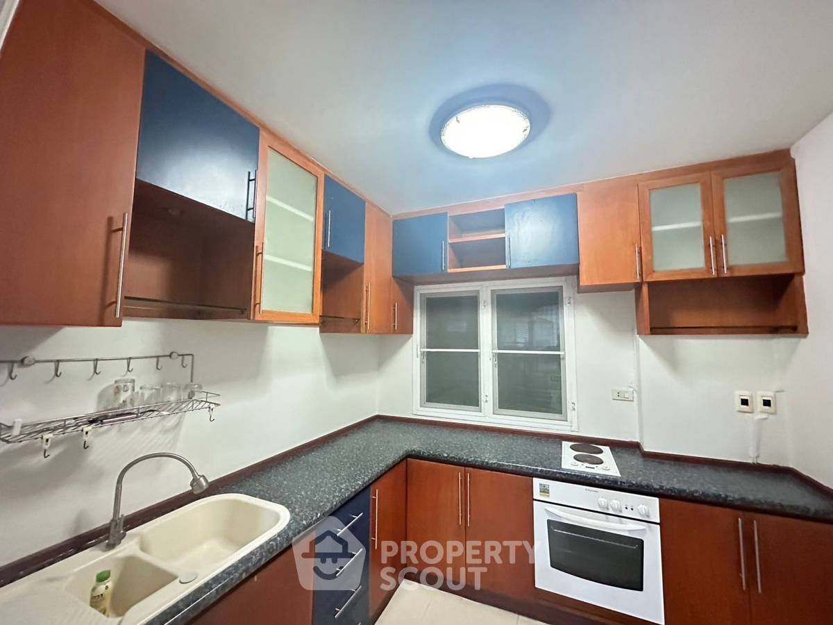 picture 3-BR House at Perfect Place Ramkhamhaeng 164 in Min Buri (ID 2229587) - 2/8