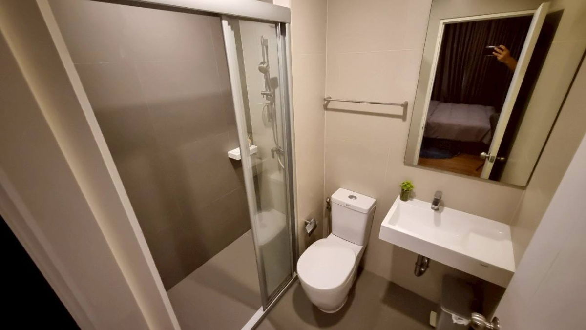 picture Lumpini Place Ratchada-Sathu    28th floor  Size 60.06 sq.m. - 21/25