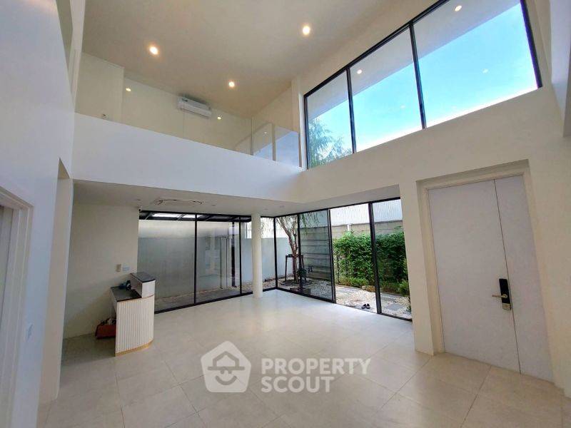 รูป บ้าน 3-ห้องนอน ที่ อาคิน วิภาวดี ใน สนามบิน (ID 2148211) - รูปที่ 3/10