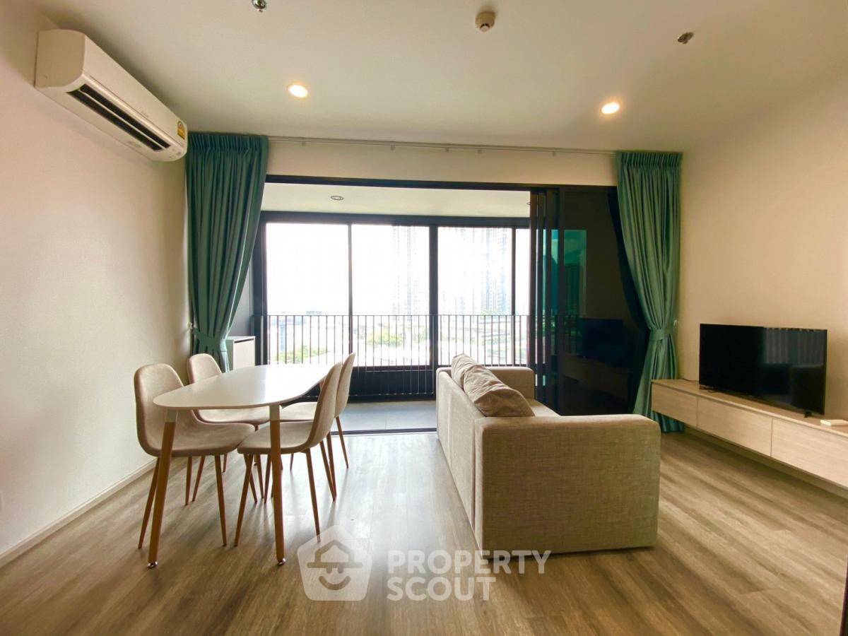 picture 2-BR Condo at Ideo Mobi Asoke near MRT Phetchaburi (ID 1827429) - 1/17