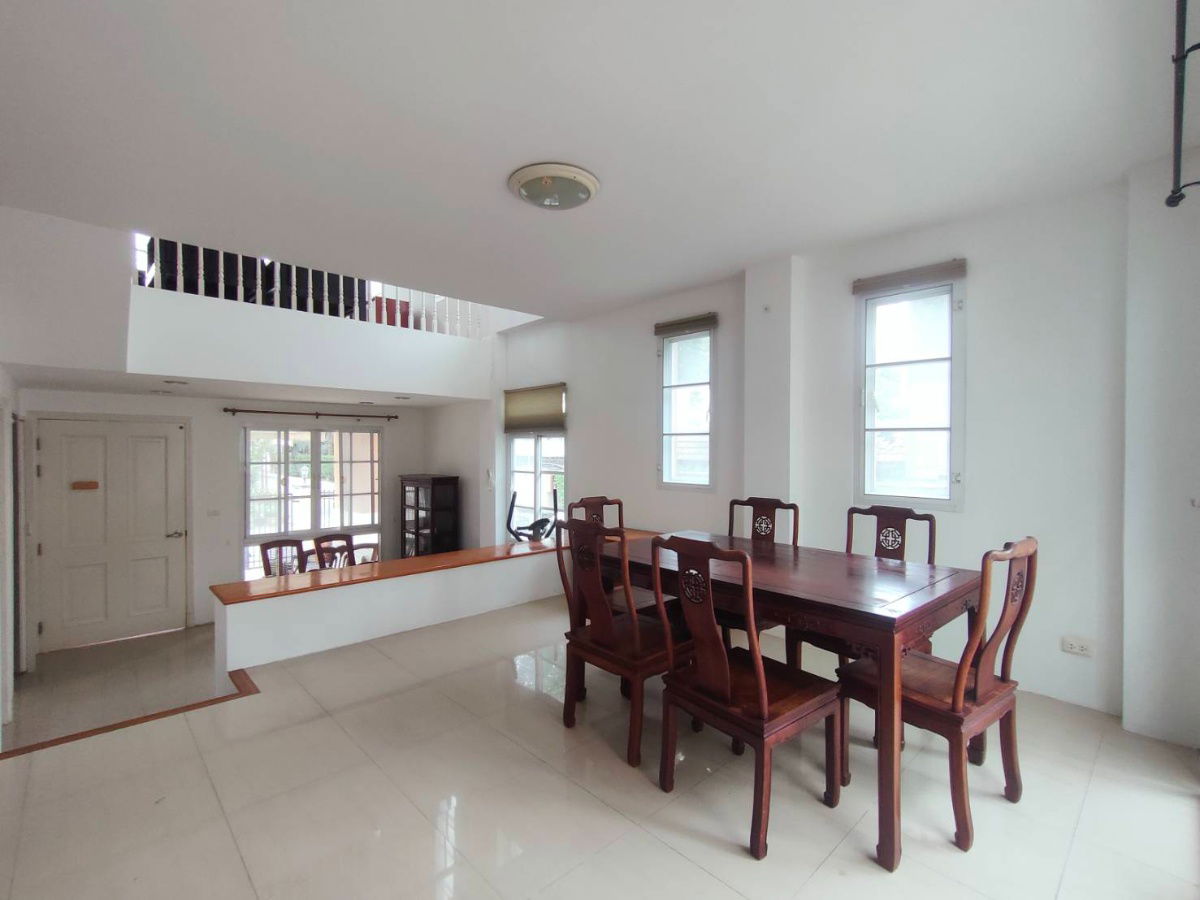 picture Townhouse for rent at Plus City Park Sukhumvit 101/1 - 4/21