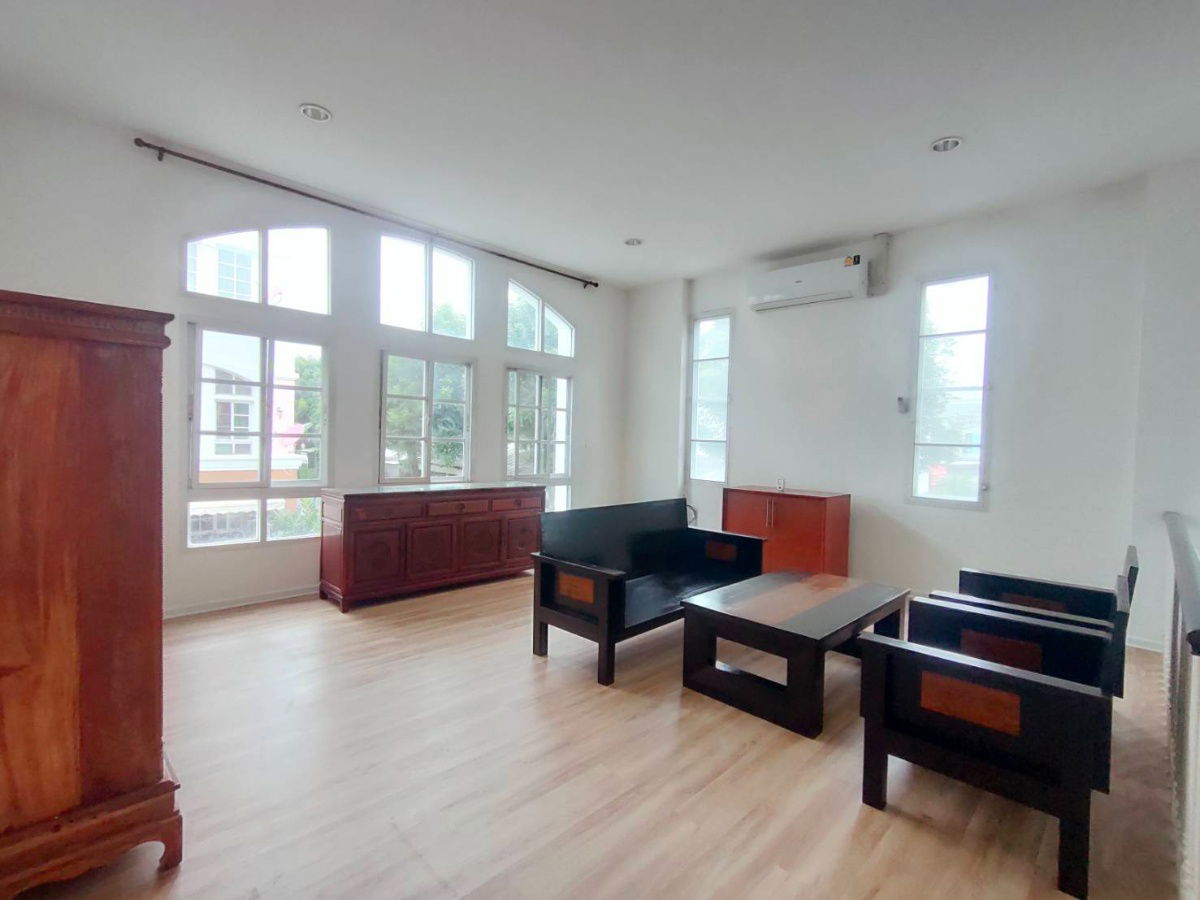 picture Townhouse for rent at Plus City Park Sukhumvit 101/1 - 9/21