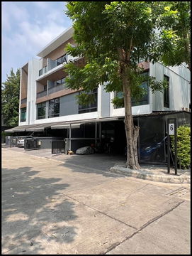 AT607 ให้เช่าทาวน์โฮม 3.5 ชั้น อาร์เด้น พระราม3 พร้อมเฟอร์นิเจอร์และเครื่องใช้ไฟฟ้า