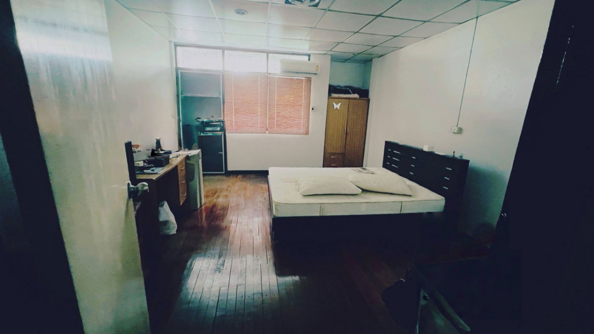 picture Townhouse for for Sale – Ready to Move In! Soi Nawamin 26, Bangkapi - 4/6