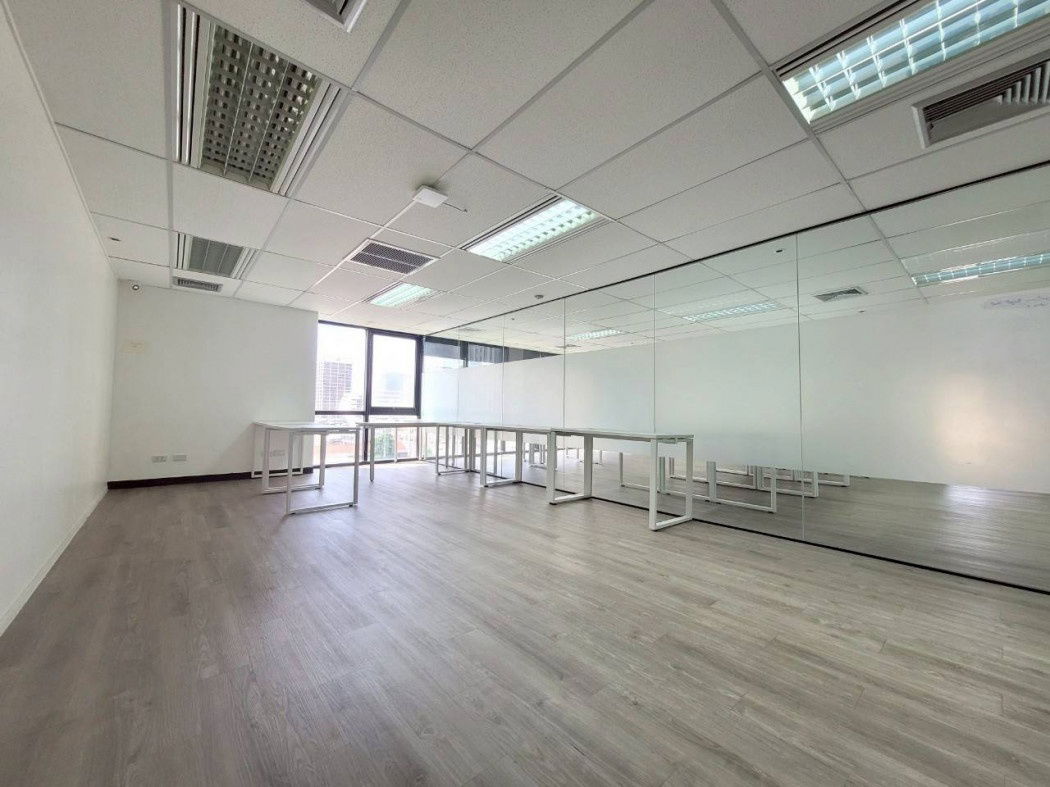 รูป ให้ เช่าพื้นที่ ตึก Sethiwan Tower ชั้น 8BC พืนที่โล่ง 372 ตร.ม สัญญาเช่าอย่างน้อย 3 ปี - รูปที่ 11/11