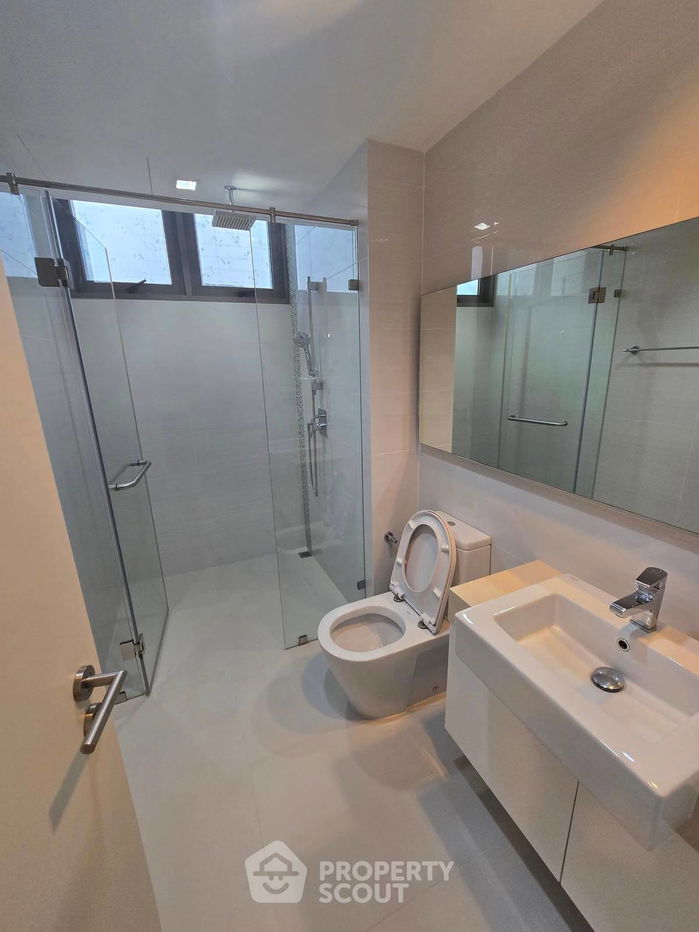 picture 2-BR Condo at Nara 9 Sathorn-Narathiwas near BTS Saint Louis (ID 2138995) - 8/9