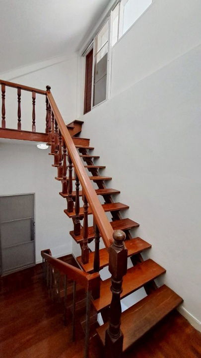 picture Townhouse for rent, Soi Ekkamai 22, parking for 2 cars, good condition, ready to move in (N.1771) - 3/13
