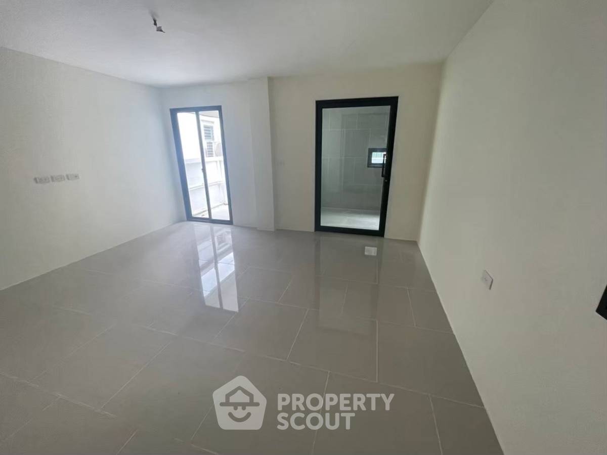 picture 3-BR House close to Suvarnabhumi Airport (ID 2229546) - 13/25