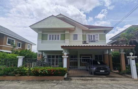 Single house for rent, Phakphirom Village, Srinakarin, 3 bedrooms, 75 sq m, with furniture, near Seacon Square, near BTS Suan Luang Rama 9