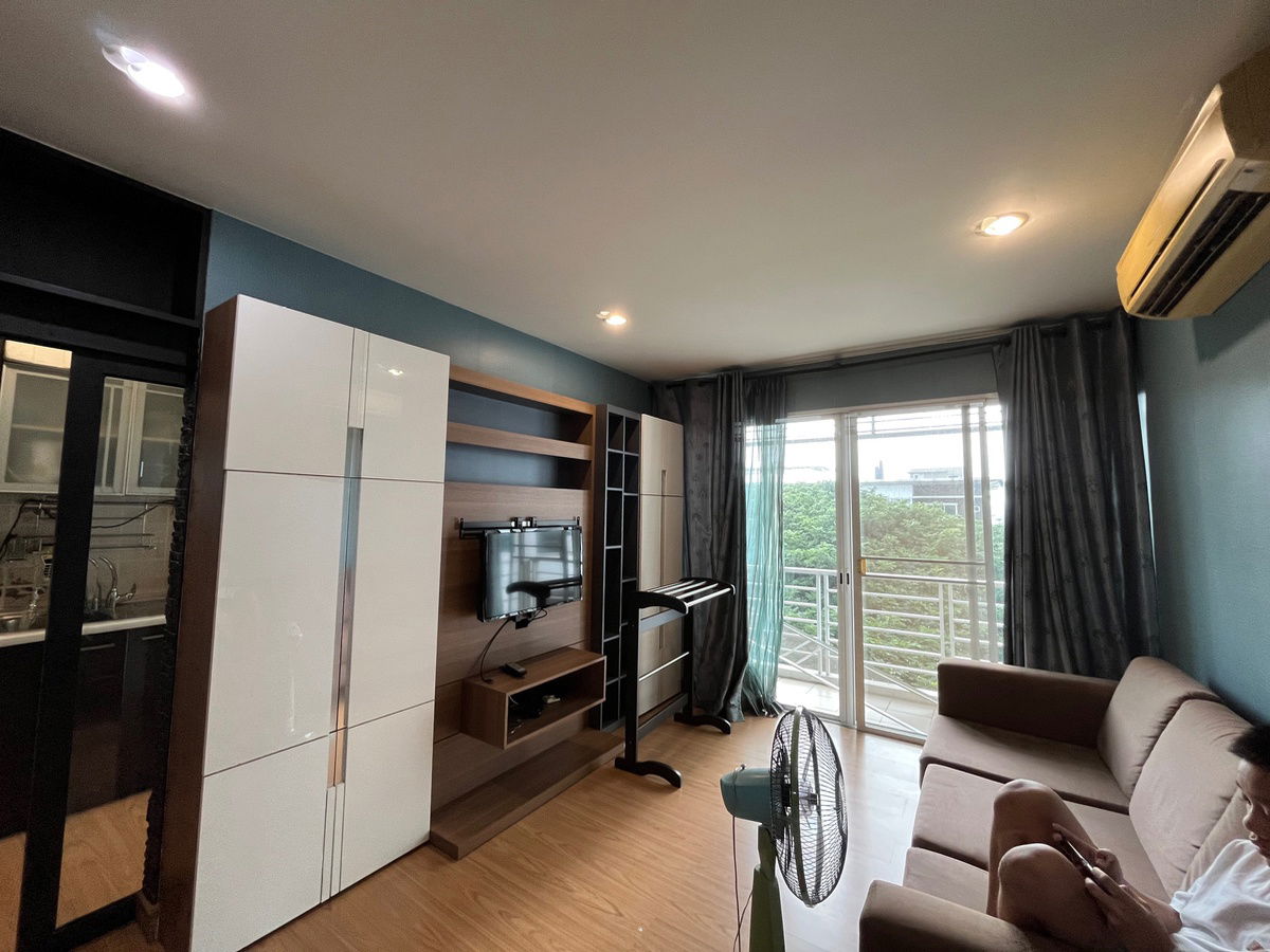 picture Bridge Phaholyothin37. 2bed 68sq.m. Line id: @pfagent - 3/17