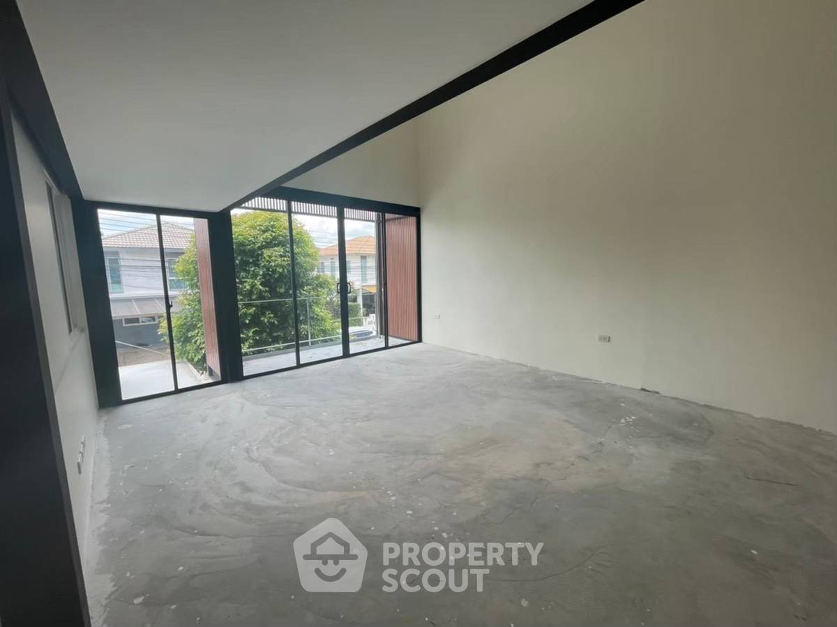 picture 3-BR House close to Suvarnabhumi Airport (ID 2229546) - 23/25