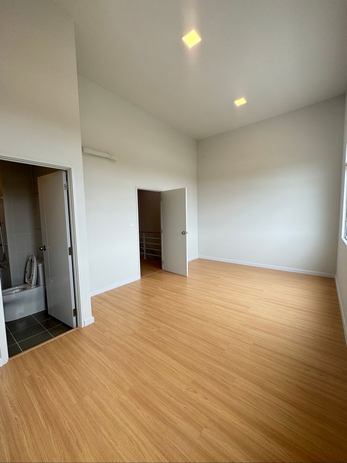 รูป 🏡โอกาสดีสำหรับคนมองหาบ้าน! บ้านพร้อมขาย ทำเลทอง สิริเพลส รังสิต 2  เลขที่ 199/72 - รูปที่ 10/18