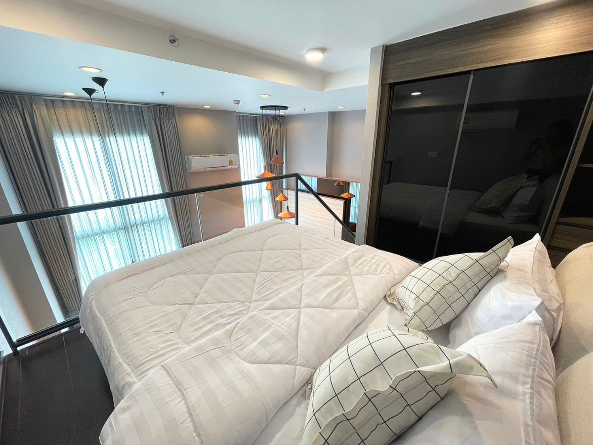picture Condo C Ekkamai Sukhumvit 63 ⚡ Near BTS Ekkamai, only 2.3 kilometers away ⚡ Interested, contact @best_condo - 11/14