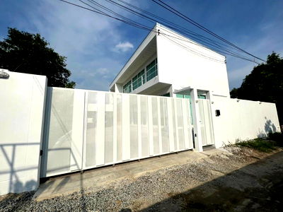 Houses for rent Thai Polymer Textile  : 🟢For Rent🟢Modern style house for rent, 2 floors, near Suvarnabhumi Airport 📱ADD LINE @nathong97 (reply ⚡ 24 Hr) P689