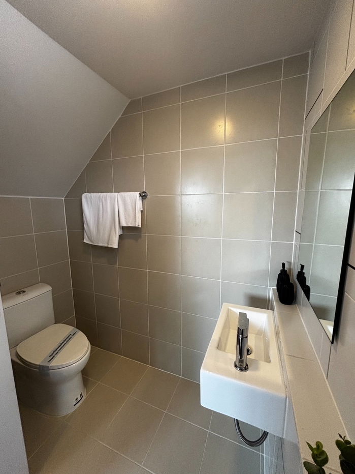 picture 🏠 Fully furnished showhouse townhouse for sale by Sansiri, located in the Pattanakarn area,No. 207/24 - 6/19