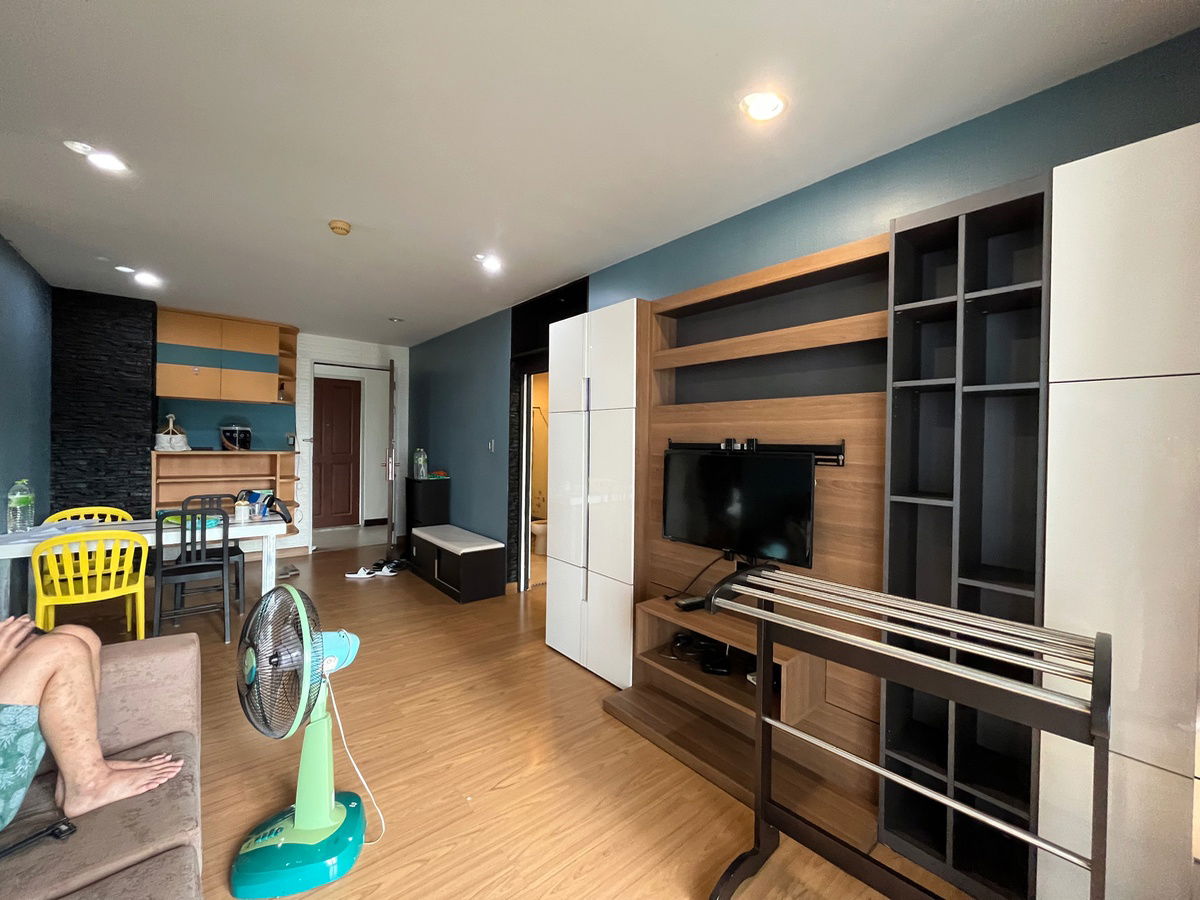 picture Bridge Phaholyothin37. 2bed 68sq.m. Line id: @pfagent - 2/17
