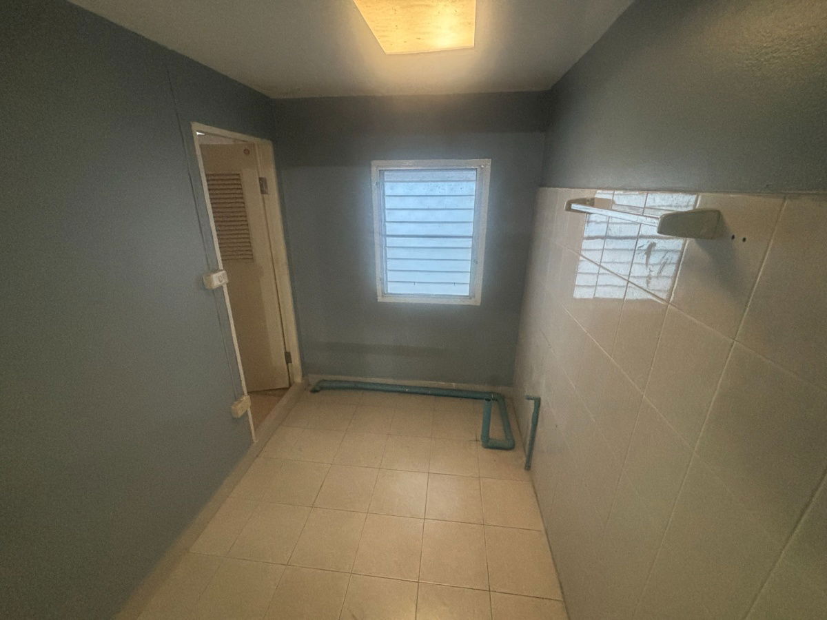 picture 2-Storey Detached House for Sale (44 sq.wah) – Next to Dhurakij Pundit University - 9/15