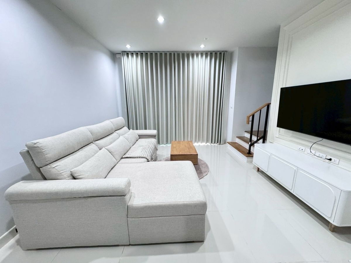 picture [ For Rent ]   ⚡🌈 HHM0043 Townhome – Baan Klang Muang Rama 9 - Krungthep Kreetha ⚡🌈 LINE: @theagentpro - 1/29